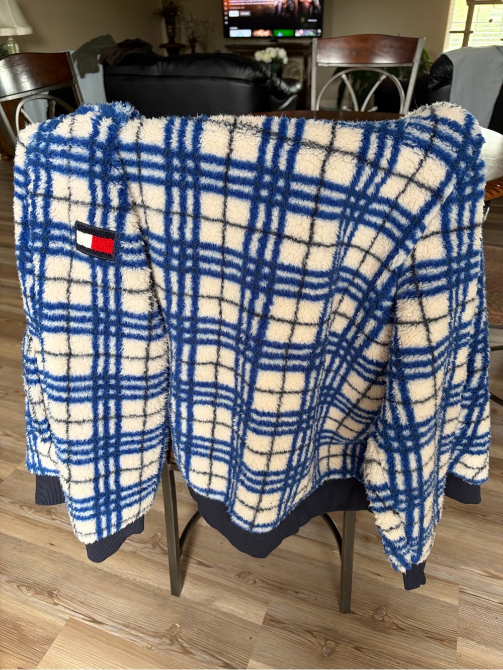 Tommy Hilfiger Blue & Cream Plaid Sherpa Crewneck Jacket. Never worn.